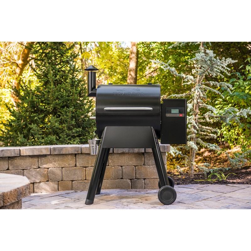 Traeger Pellet Grill Pro 575. Has Wifi and App Feature Photo1 PA Haiti Auction